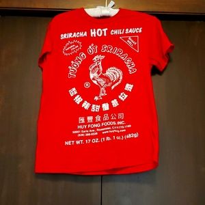Red tshirt medium